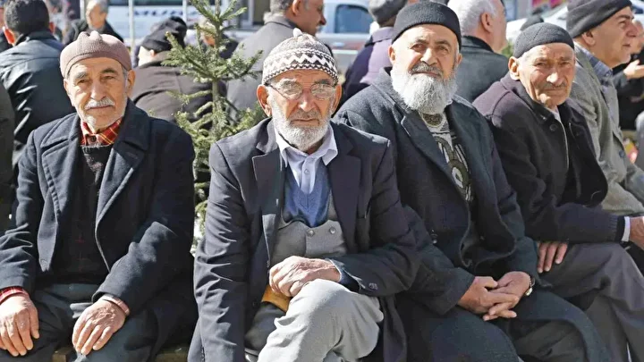 sgk 100 bin kisiyi uyardi usulsuzluk yapan emeklilere berbat haber 3 UnJ8M8kL