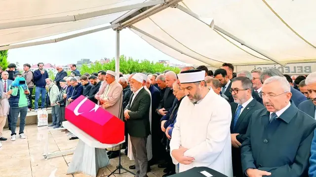siirin ustadina veda memleketinde defnedilecek uybaJnU8.webp