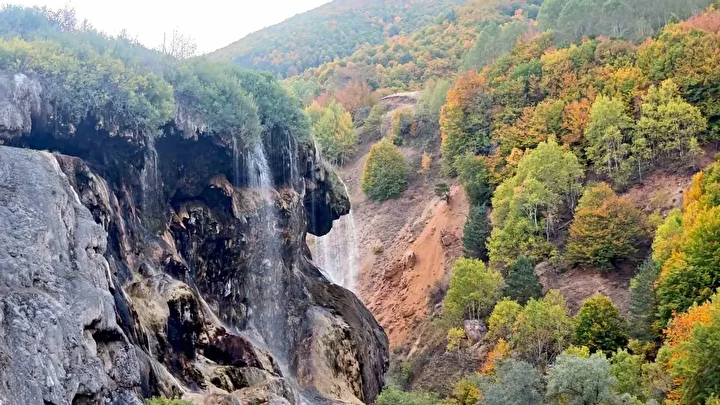 Sivas'taki 'timsah gözü' görenleri şaşırtıyor: Hakkındaki rivayet hala bir sır 5 sivastaki timsah gozu gorenleri sasirtiyor hakkindaki rivayet hala bir sir 4 PgHwu3jg
