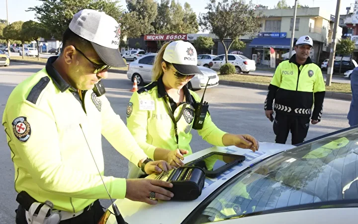 soforler dikkat trafikte kurallar sil bastan rekor cezalar ve radar var uygulamasi geliyor 4 h1fkEvhk
