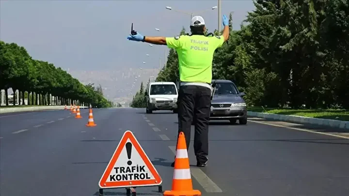 soforler dikkat trafikte kurallar sil bastan rekor cezalar ve radar var uygulamasi geliyor 7 lfM2c5kq