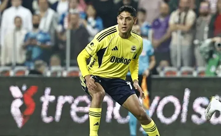 soke eden ayrinti birinci 20de fenerbahceden yalnizca bir oyuncu var 5 SDHKiPBK