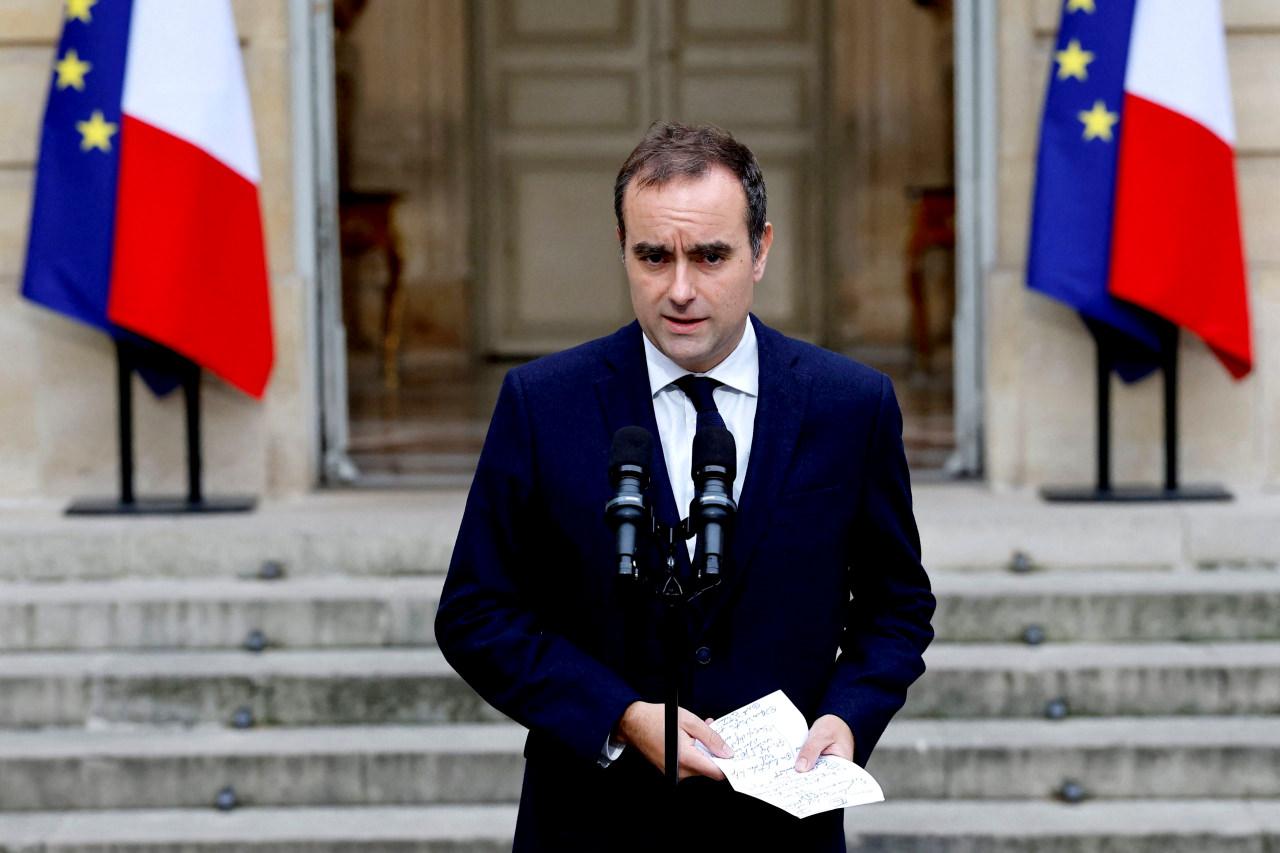 son dakika macron resmen atadi fransanin yeni basbakani muhakkak oldu 0 WW83RgF3