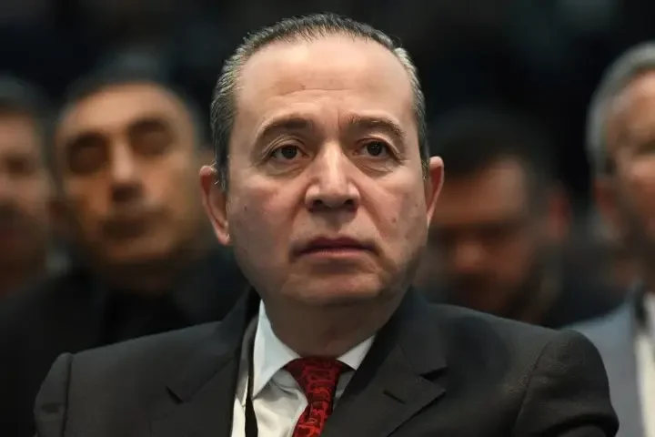 super lig grubunda lider istifa etti 2 5zSImWPa