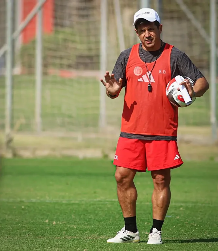 Süper Lig takımında beklenmedik istifa 3 super lig takiminda beklenmedik istifa 2 Pi5EZG67