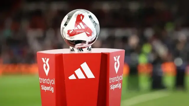 Süper Lig takımında beklenmedik istifa super lig takiminda beklenmedik istifa XSMR1gyr.webp