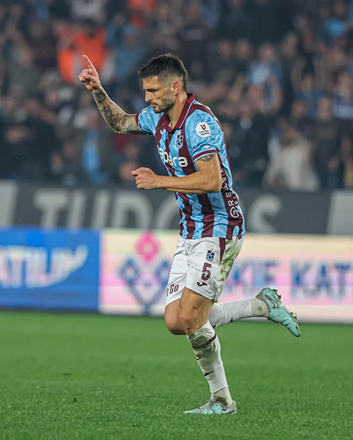 super ligde haftanin 11ine trabzonspor damgasi derbiden tek isim takimda 5 OmnmlFD6