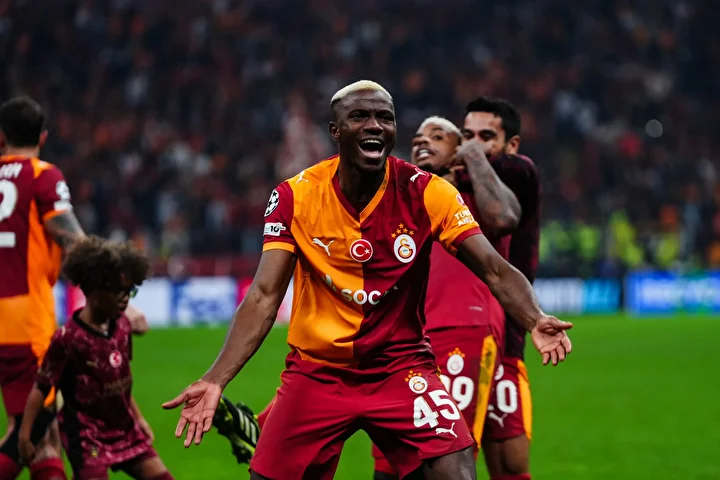 tarihi galibiyeti bu turlu tebrik ettiler iste galatasarayi kutlayan tek super lig takimi 2 MtO4hpgM