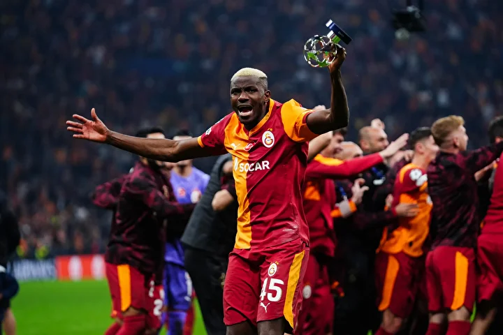 tarihi galibiyeti bu turlu tebrik ettiler iste galatasarayi kutlayan tek super lig takimi 3 7dN3PmhZ