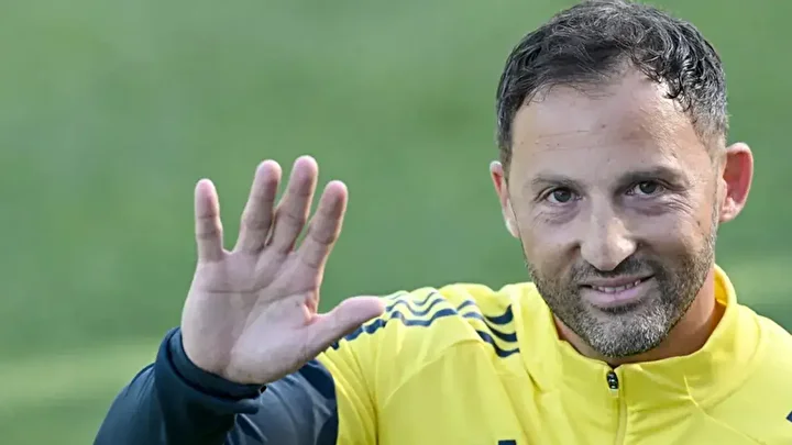 tedescodan kritik samsunspor maci oncesi son dakika flas karar yildiz futbolcu yedek kulubesine 1 4MaVNgvM
