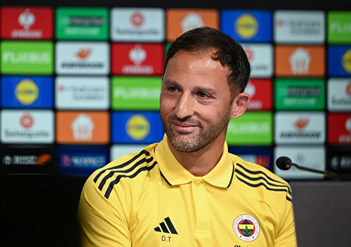 tedescodan niceli futbolcuya ovgu dolu kelamlar bu onun kalitesini gosteriyor 4 bWnzCfGL