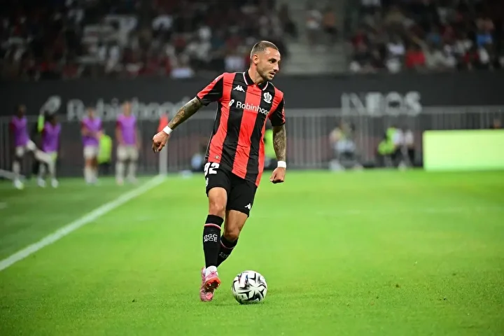 tedescodan niceli futbolcuya ovgu dolu kelamlar bu onun kalitesini gosteriyor 6 vaeLLsRr