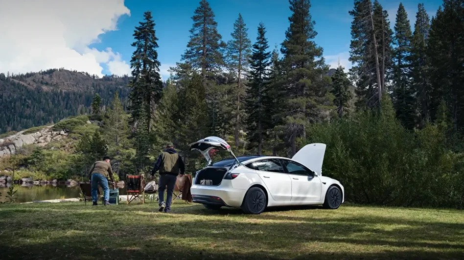 tesla en ucuz suv modelini tanitti yeni tesla model y standard ne kadar fiyat 5t1LWjBv
