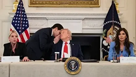 trumpa toplantiyi erken sonlandiran not rubio kulagina fisildayarak verdi 2 izQCYbfN