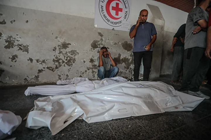 Trump'ın davetine karşın saldırıyorlar: İsrail'in Gazze'de bir konuta düzenlediği hava hücumunda 7'si çocuk 17 kişi hayatını kaybetti 3 trumpin davetine karsin saldiriyorlar israilin gazzede bir konuta duzenledigi hava hucumunda 7si cocuk 17