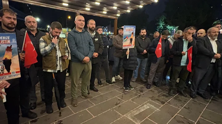 tum turkiye sumud icin meydanlarda yurdun dort bir yaninda sovlar duzenleniyor 13 3NnN2OYV
