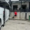 Gazzelilerin, meskene dönüş seyahati devam ediyor turk futbolunun esasli ekibinde buyuk kriz futbolcular restoranda rehin kaldi fj3wXedX.webp