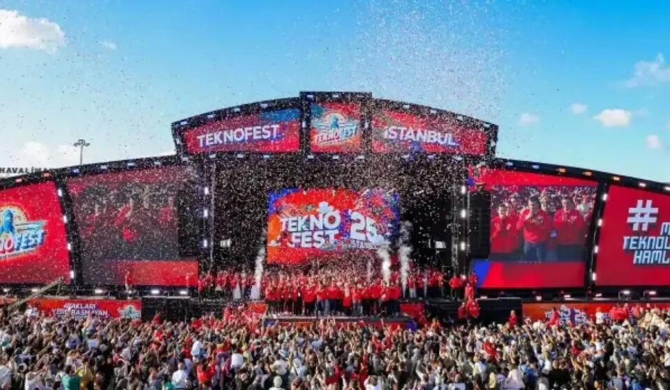 turkiyenin teknoloji atilimini dunyaya yayiyor teknofeste 12 milyon ziyaretci CQGzcs3u.jpg
