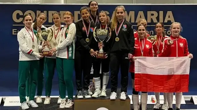 ulusal eskrimciler slovakyada altin madalya kazandi jQ2kGISU.webp