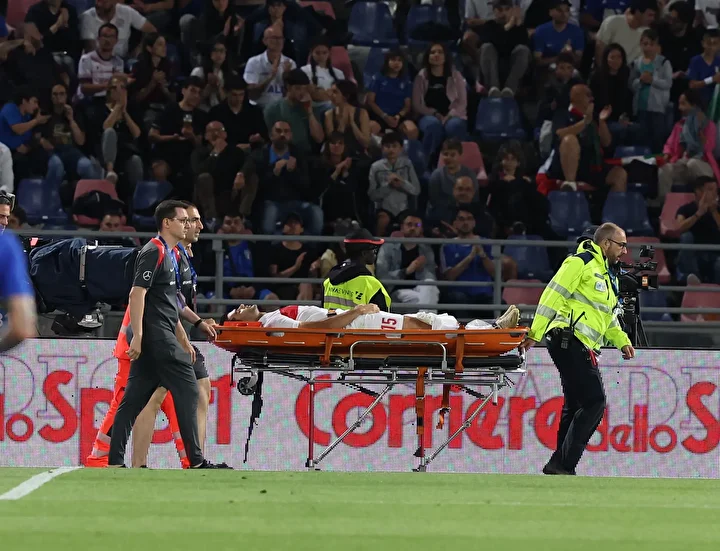 ulusal futbolcu 15 yil sonra alanlara dondu 2 RkeBfJS9