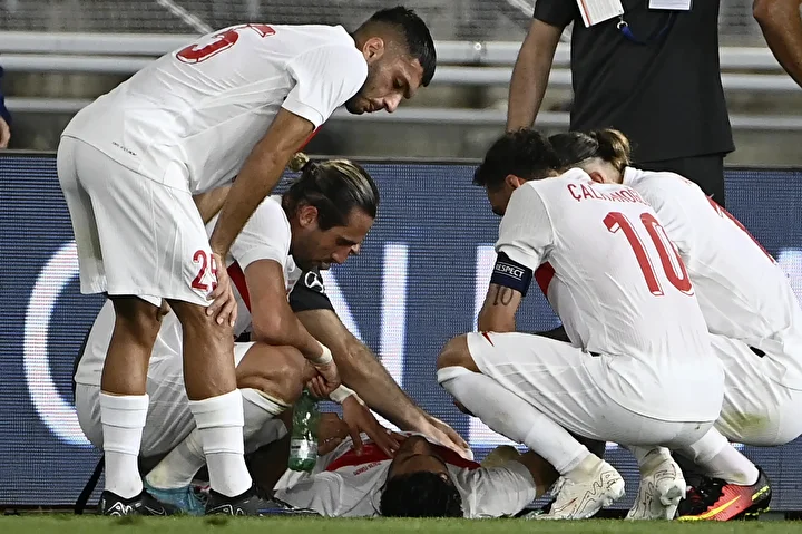 ulusal futbolcu 15 yil sonra alanlara dondu 3 RUsv8YYm