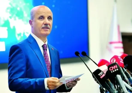Üniversiteyi 3 yılda bitirme formülü: 240 kredi 180’e düşürülecek universiteyi 3 yilda bitirme formulu 240 kredi 180e dusurulecek xOOJfgwr.webp