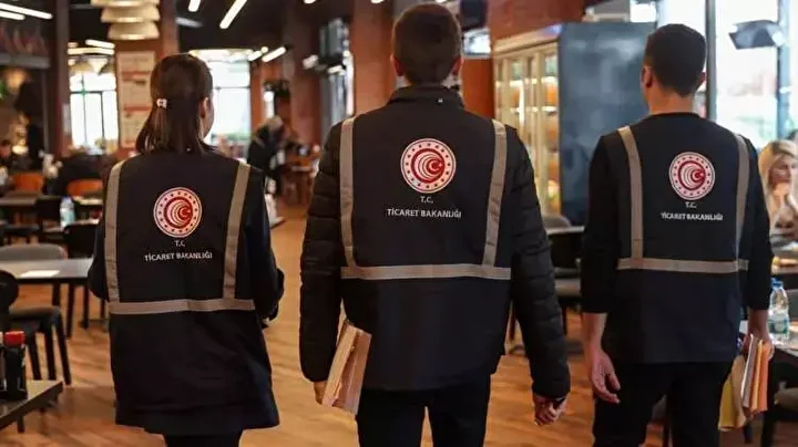 Ünlü bebek markasının eserleri için toplatma kararı: Raflarda bir tane bile kalmayacak 8 unlu bebek markasinin eserleri icin toplatma karari raflarda bir tane bile kalmayacak 7 DhiYldEY