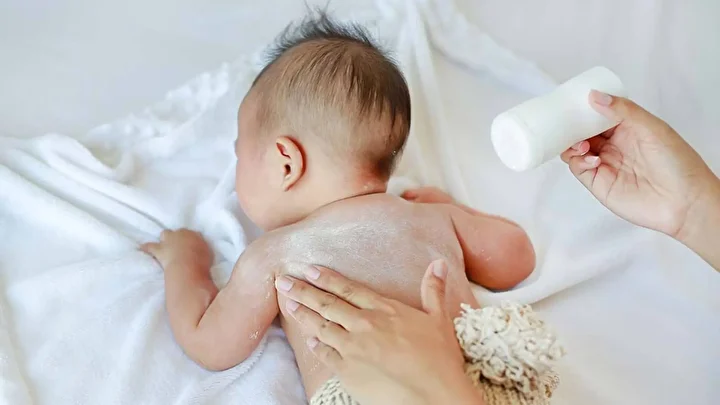 Ünlü bebek pudrası markasına mahkeme şoku: Kanser argümanı doğrulandı, 950 milyon dolar tazminat ödeyecek 6 unlu bebek pudrasi markasina mahkeme soku kanser argumani dogrulandi 950 milyon dolar tazminat odeyecek Yd3VkdLS