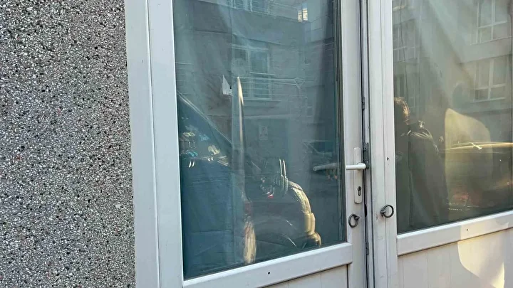 Yaşlı adam boş dükkanda meyyit bulundu 2 yasli adam bos dukkanda meyyit bulundu 1 NbJ9KZQe