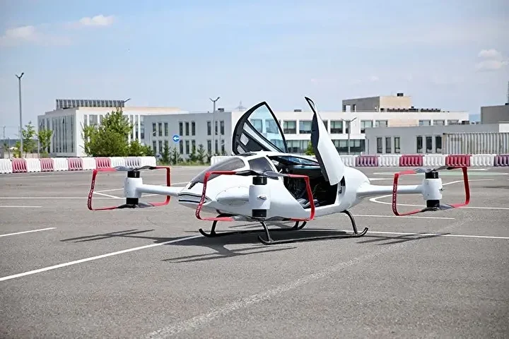 Yerli uçan otomobil AirCar ön siparişe açıldı: İşte fiyatı ve teslim tarihi 3 yerli ucan otomobil aircar on siparise acildi iste fiyati ve teslim tarihi 2 hKfdPfAn