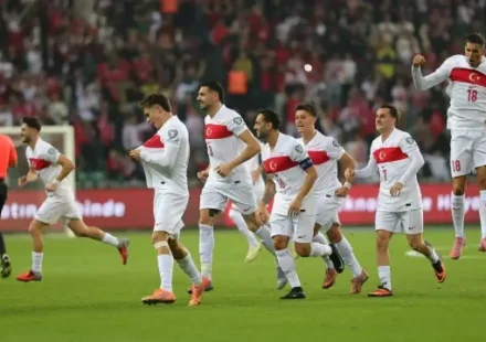2026 fifa dunya kupasi avrupa elemeleri turkiyenin e kumesi puan durumu ve fiksturu VpOxSfhr.webp