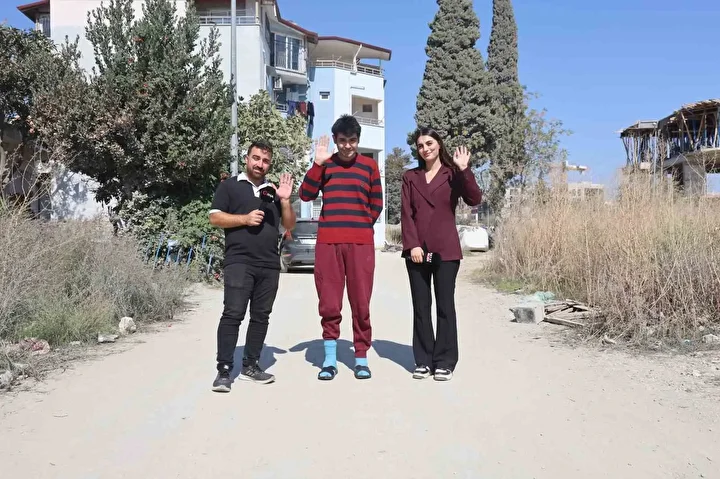 3 yıl sonra duş alıp tıraş olmuştu: Barış’ın annesi evladıyla ilgili tek bir şey istiyor 3 3 yil sonra dus alip tiras olmustu barisin annesi evladiyla ilgili tek bir sey H14mWBtz