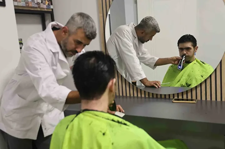 3 yildir konuttan cikmayan baris sonunda dus alip tiras oldu iste yeni hali 3 SQEBmG2u