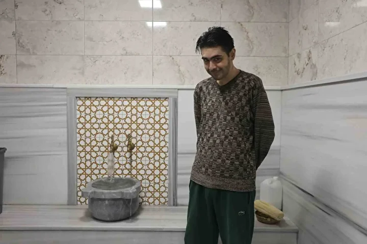 3 yildir konuttan cikmayan baris sonunda dus alip tiras oldu iste yeni hali 8 D4uu8gMg