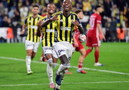 31 yasindaki yildiza yeni mukavele soku fenerbahce karar aldi KO7lbWEc.jpg