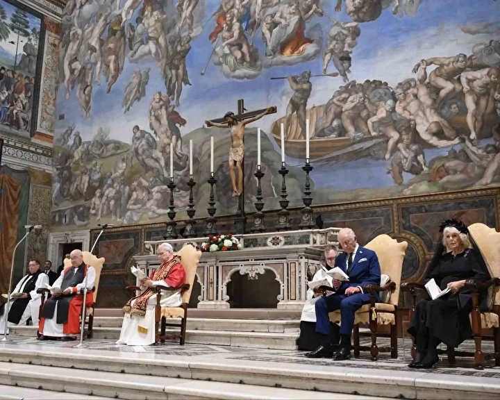 491 yil sonra bir birinci ingiltere hukumdari ile papa birlikte dua etti 4 pvmiwq1m