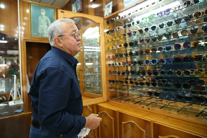 60 yildir surdurdugu meslegi parmak izlerini yok etti nufus mudurlugundeki isci saskina dondu 3 MMG5MZfB