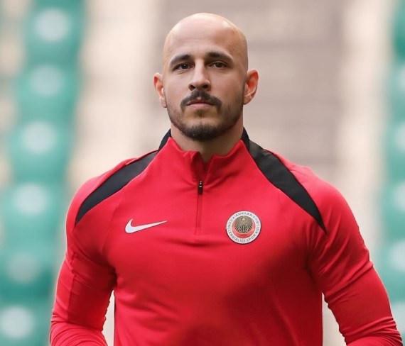 8 macta 1 galibiyeti olan takim super lig devinden cekinmiyor 0 22JgFVbC
