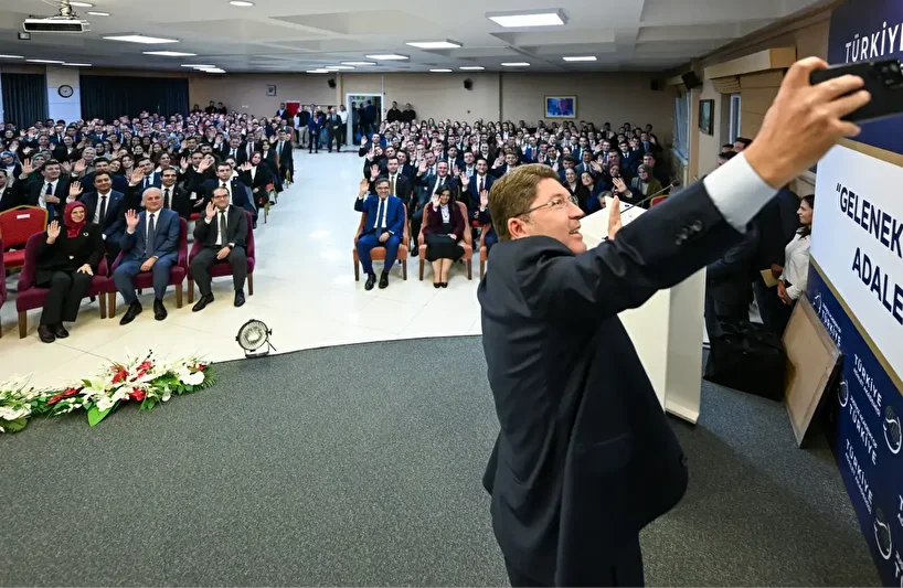 adalet bakani yilmaz tunc turkiye yuzyilina damga vuracaksiniz 2 ChprTmCk