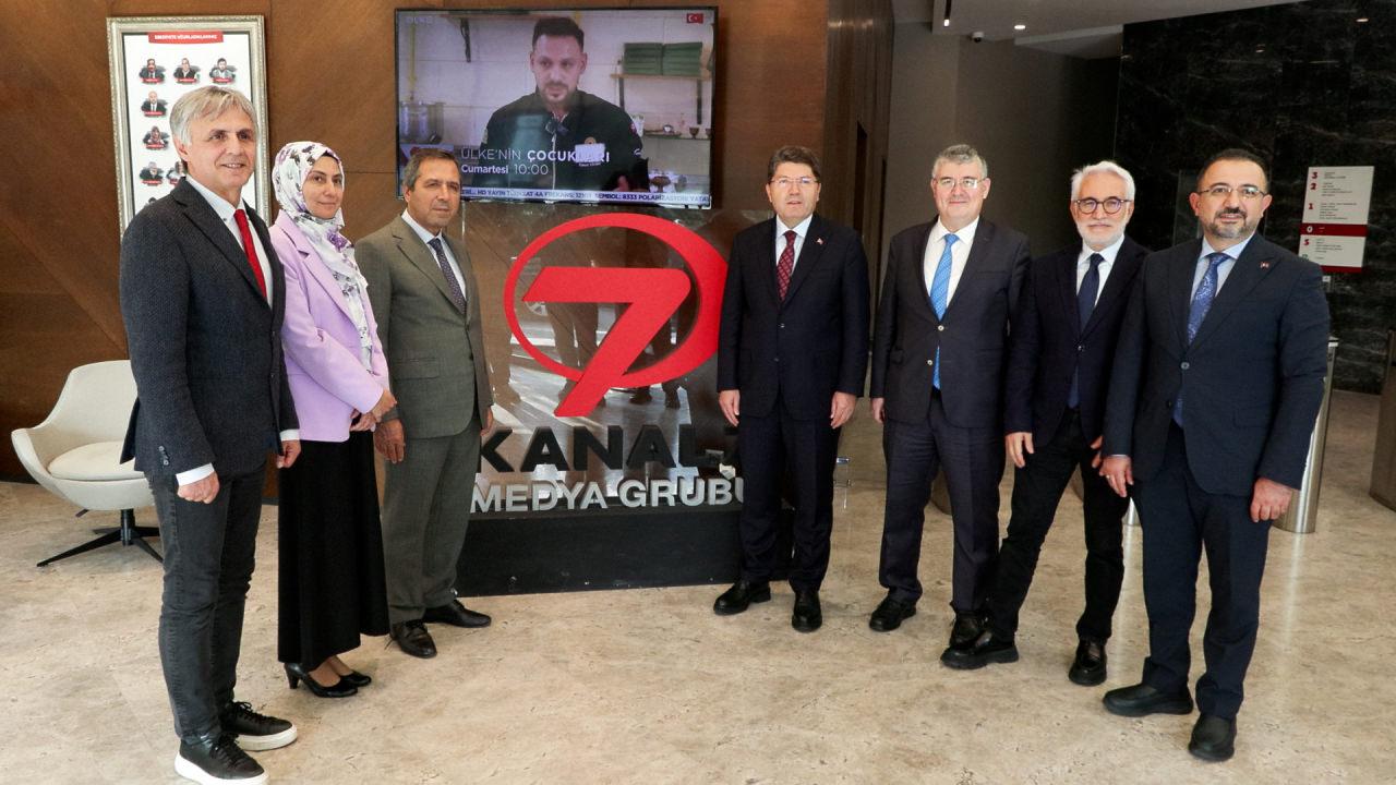 adalet bakani yilmaz tunctan kanal7 medya grubuna ziyaret 0