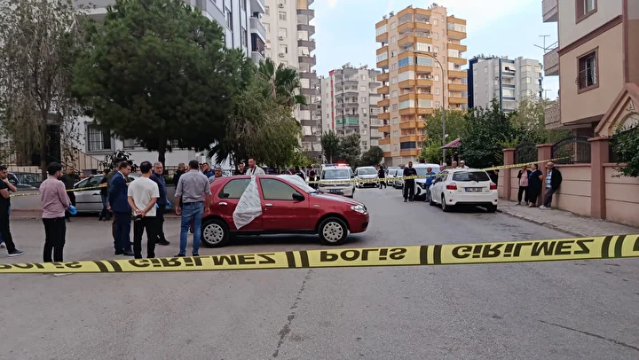 adanada dehsetli olay bir kisi arabada meyyit bulundu bedeninde darp izleri tespit edildi 2 WBlrFfGg