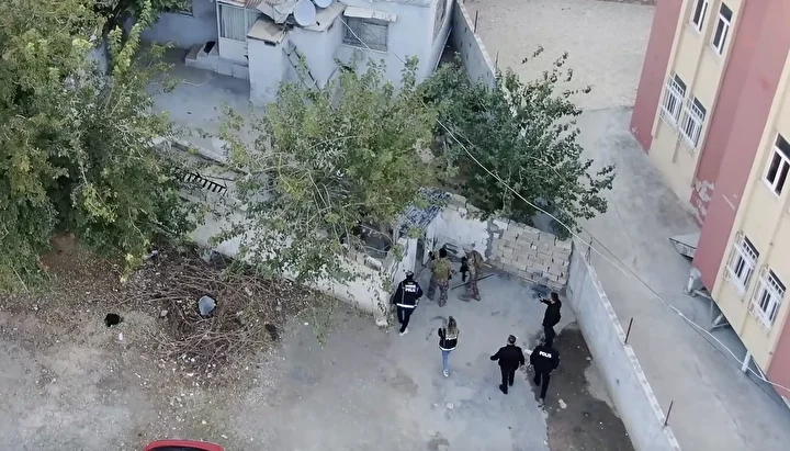 adiyamanda uyusturucu operasyonunda dort kuskulu tutuklandi 1 q8ijCkJF