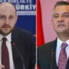 ak partili buyukgumusten ozele omurga yansisi gozlerine girmek istedigin onderler cumhurbaskanimizi alkisliyor mGNlqGEZ.webp