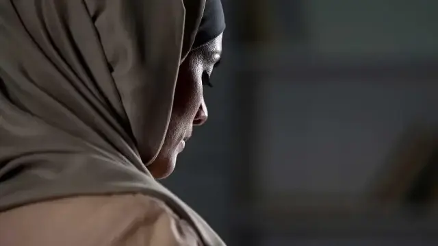Almanya’da fahri yargıca başörtüsü taktığı gerekçesiyle misyon verilmedi almanyada fahri yargica basortusu taktigi gerekcesiyle misyon verilmedi Lj56eI8F.webp