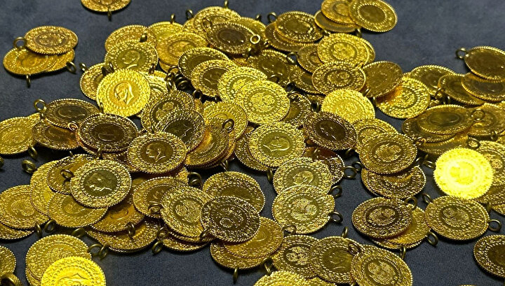 Altın fiyatları rekor üstüne rekor kırdı: Yükseliş devam edecek mi? 15 Ekim gram, çeyrek ve cumhuriyet altını aktüel fiyatı 10 altin fiyatlari rekor ustune rekor kirdi yukselis devam edecek mi 15 ekim gram ceyrek EsBE5ZwU