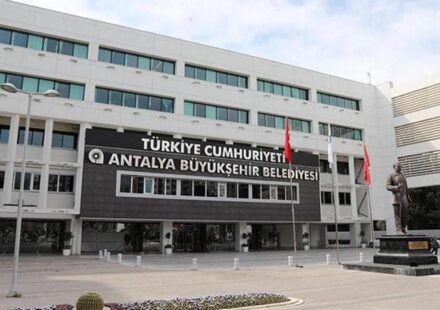 Antalya Büyükşehir Belediyesi’ne yeni operasyon: 6 gözaltı antalya buyuksehir belediyesine yeni operasyon 6 gozalti aTGel3wE.jpg