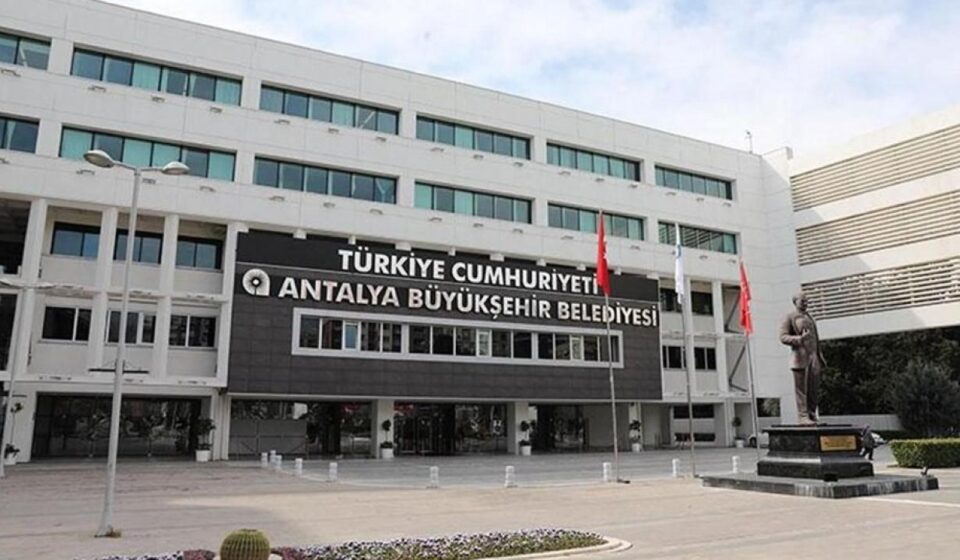 antalya buyuksehir belediyesine yeni operasyon 6 gozalti aTGel3wE.jpg