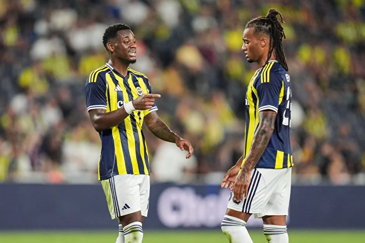Archie Brown'dan flaş hamle! Muahede sağladı 2 archie browndan flas hamle muahede sagladi 1 wk7VFdXR