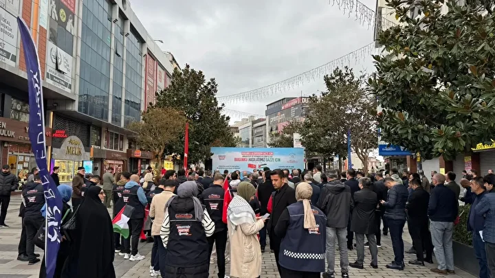 arnavutkoyden gazzeye dayanisma eli esnafin bir gunluk hasilati vatandasin bir gunluk alisverisi gazzeye bagislanacak