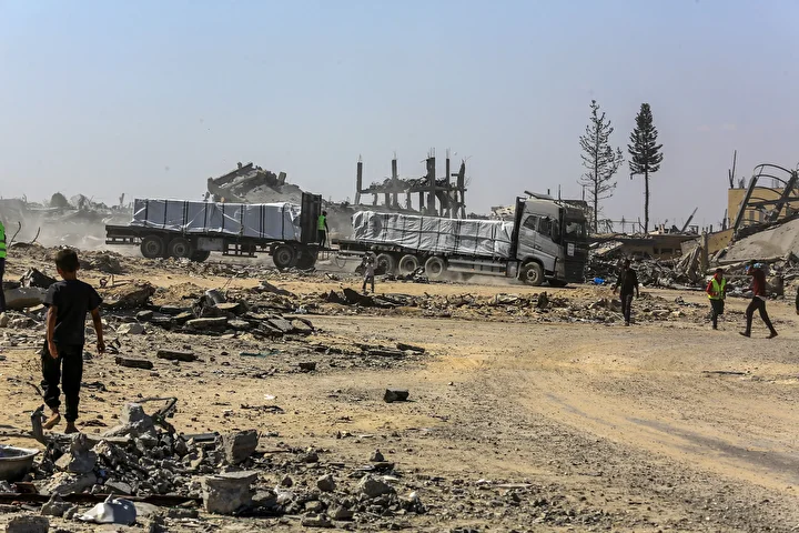 ateskes mutabakati kapsaminda gazzeye yardim tirlarinin girisi suruyor 18